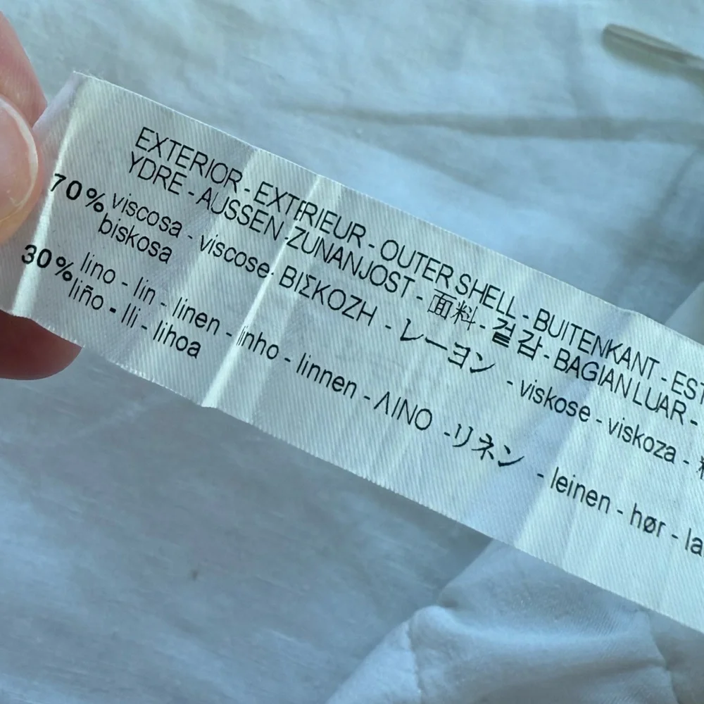 Zara Women's Ecru Cargo Shorts - Picture 7 of 7